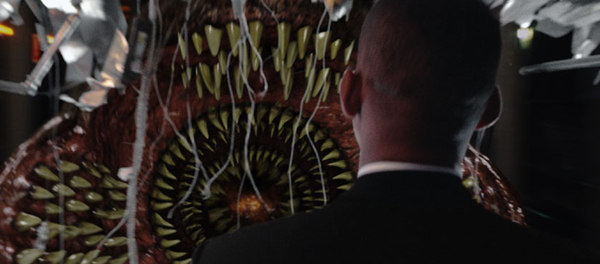 Una captura de la película Hombres de negro (2002) Una captura de la película Hombres de negro (2002) - Sputnik Mundo