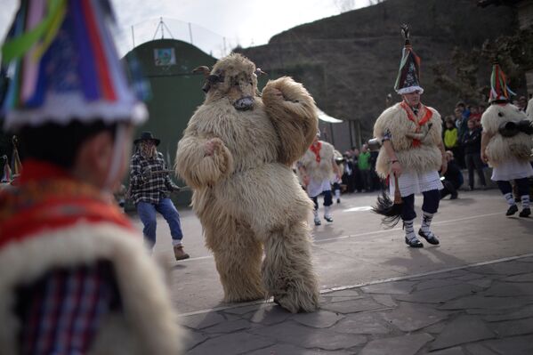 Carnaval demoníaco en el País Vasco - Sputnik Mundo