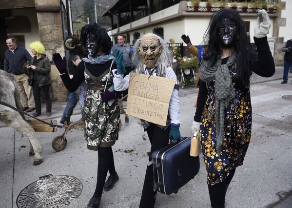Carnaval demoníaco en el País Vasco - Sputnik Mundo