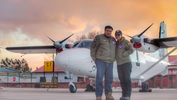 Dos viajeros chinos ponen a prueba la industria aeronáutica de su país Dos viajeros chinos ponen a prueba la industria aeronáutica de su país - Sputnik Mundo