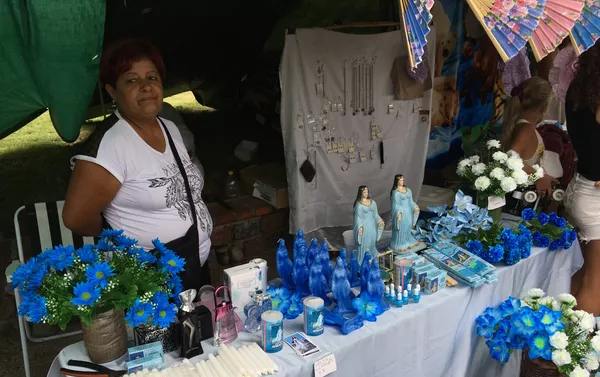 Puesto de ofrendas a Yemayá en Montevideo Puesto de ofrendas a Yemayá en Montevideo - Sputnik Mundo