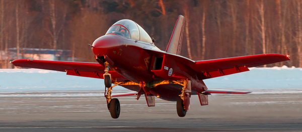 Avión de entrenamiento ruso SR-10 - Sputnik Mundo