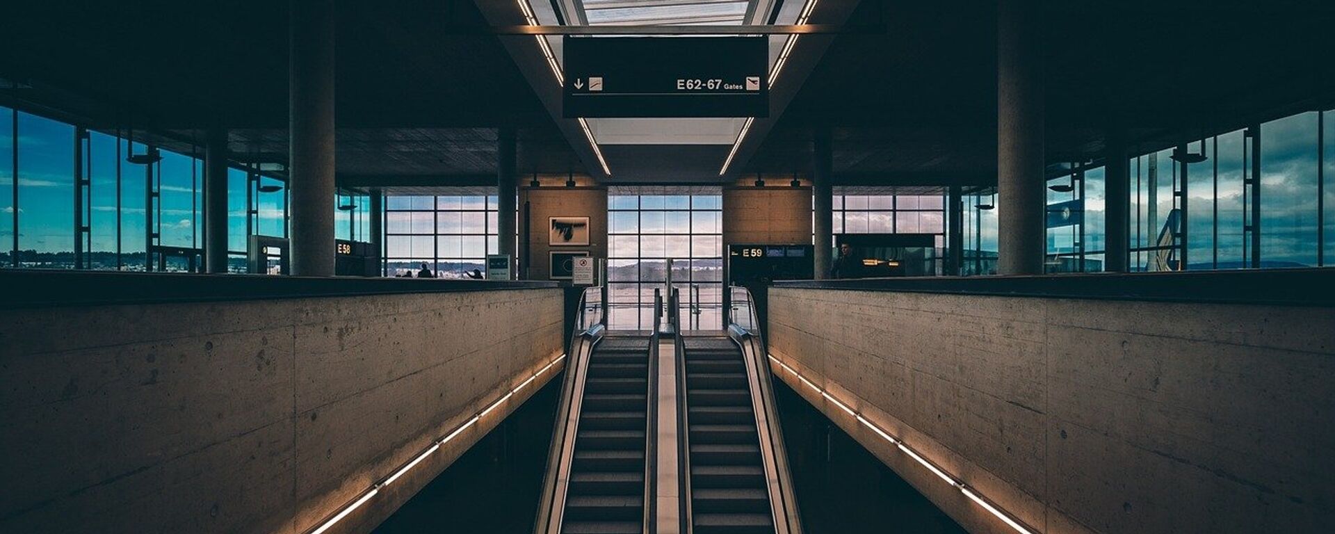 Un aeropuerto - Sputnik Mundo, 1920, 29.11.2021