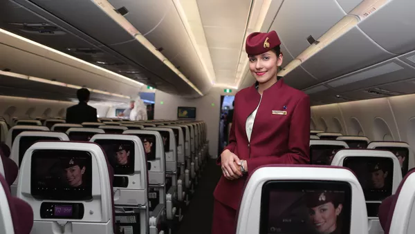 Un avión de Qatar Airways - Sputnik Mundo