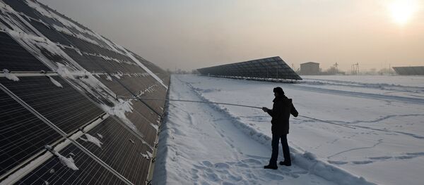 Открытие новой солнечной электростанции в Хакасии - Sputnik Mundo