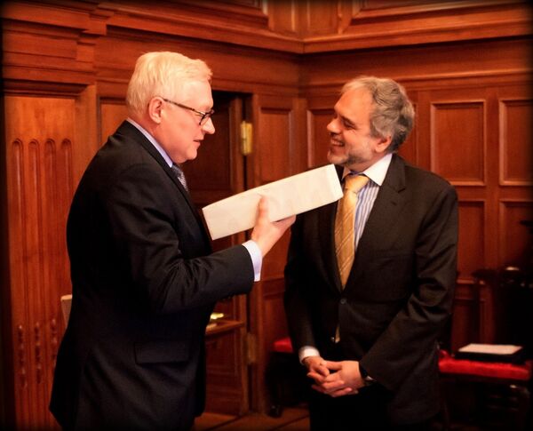 Viceministro de Asuntos Exteriores de Rusia, Serguéi Riabkov, y subsecretario de Exteriores de Uruguay, José Luis Cancela - Sputnik Mundo