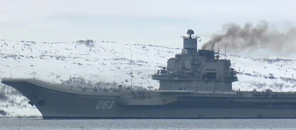 Portaviones Almirante Kuznetsov vuelve a casa - Sputnik Mundo