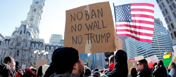 Protesta contra la política migratoria de Trump (archivo) - Sputnik Mundo