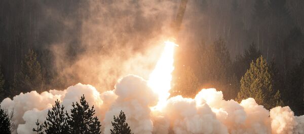 An exhibition missile launch from the Tochka-U tactical complex. (File) - Sputnik Mundo