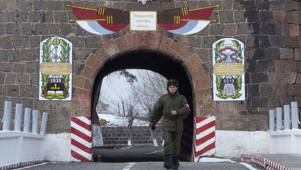 Base militar rusa en Gyumri (archivo) - Sputnik Mundo