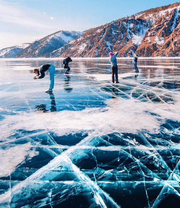 El hielo se apodera del lago Baikal - Sputnik Mundo