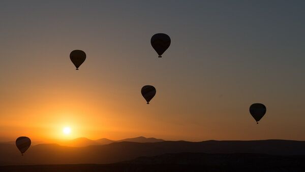 Globos aerostáticos (imagen referencial) - Sputnik Mundo