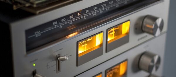 Una radio (imagen referencial) Una radio (imagen referencial) - Sputnik Mundo