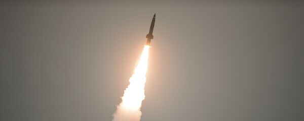 Lanzamiento de un misil ruso (archivo) - Sputnik Mundo