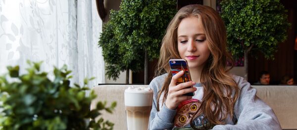 Una joven (imagen referencial) - Sputnik Mundo