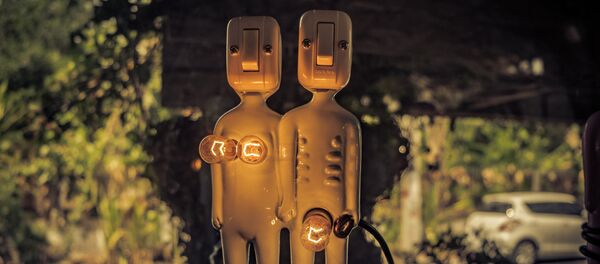 Una pareja (ilustración) - Sputnik Mundo