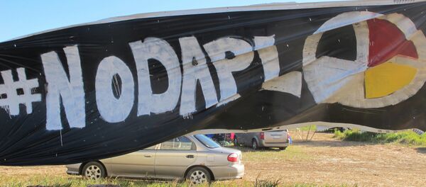 Protesta contra la construcción de oleoducto Dakota Access (archivo) - Sputnik Mundo