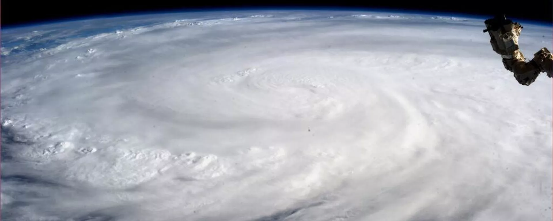 Una tormenta desde el espacio (imagen referencial) - Sputnik Mundo, 1920, 05.09.2022