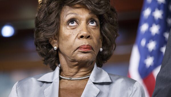 Maxine Moore Waters, congresista por el estado de California. - Sputnik Mundo