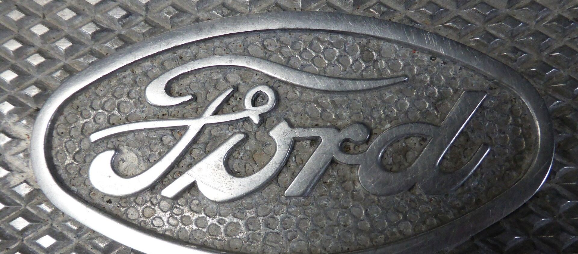 Logo de Ford - Sputnik Mundo, 1920, 11.12.2018