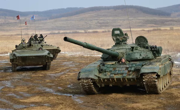 Etapas del biatlón de tanques en las regiones de Primorie y Voronezh Etapas del biatlón de tanques en las regiones de Primorie y Voronezh - Sputnik Mundo