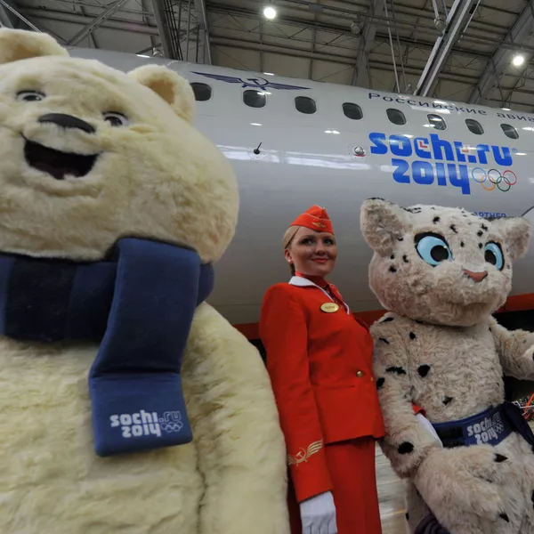 Las seductoras azafatas de la compañía rusa Aeroflot Las seductoras azafatas de la compañía rusa Aeroflot - Sputnik Mundo