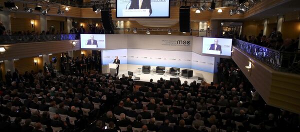 La Conferencia de Seguridad de Múnich se inauguró con un discurso de su presidente, Wolfgang Ischinger. - Sputnik Mundo