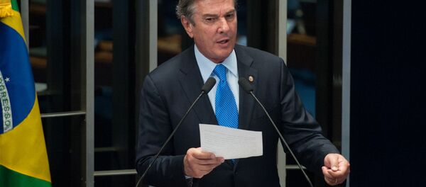 Senador Fernando Collor discursa no plenário do Senado Federal - Sputnik Mundo