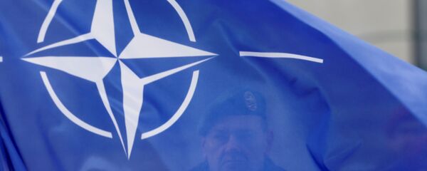 Bandera de la OTAN Bandera de la OTAN - Sputnik Mundo
