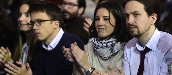 Íñigo Errejón, Irene Montero y Pablo Iglesias - Sputnik Mundo
