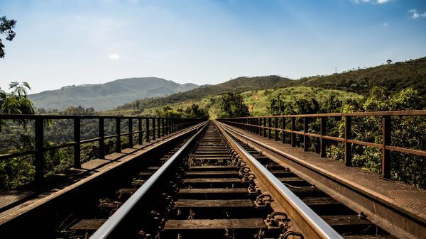 Ferrocarril (imagen referencial) - Sputnik Mundo