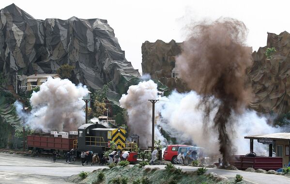 Defensa a ultranza: la apertura de la exposición internacional IDEX 2017 Defensa a ultranza: la apertura de la exposición internacional IDEX 2017 - Sputnik Mundo