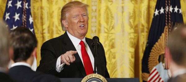 Donald Trump, presidente de EEUU - Sputnik Mundo