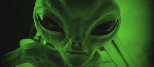 Un alienígena (ilustración) - Sputnik Mundo