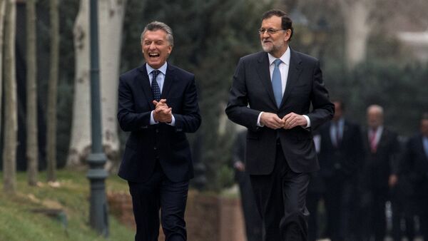 Mauricio Macri, presidente de Argentina, y Mariano Rajoy, presidente del Gobierno español - Sputnik Mundo