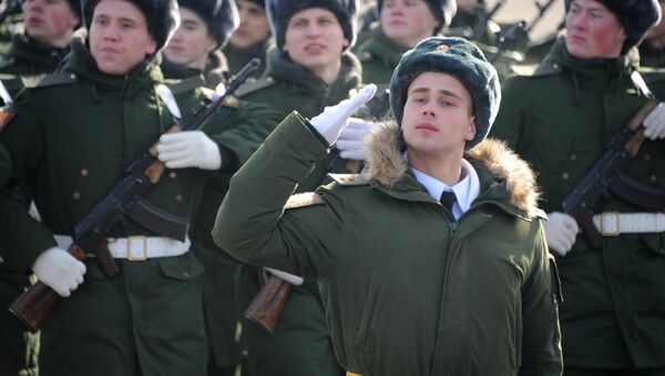 Celebración del día del defensor de la patria en Rusia - Sputnik Mundo