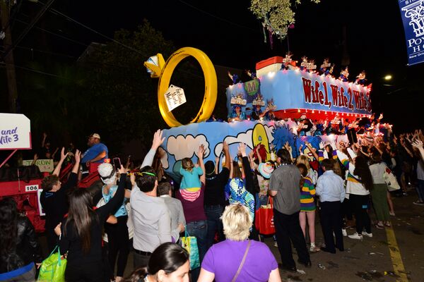 Desfile Krewe of Endymion en Nueva Orleans - Sputnik Mundo