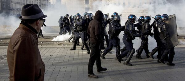 Protestas contra Le Pen en Nantes - Sputnik Mundo