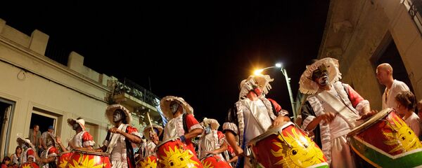 Carnaval uruguayo Las Llamadas (archivo) - Sputnik Mundo