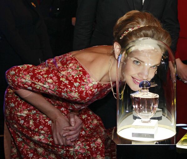 Natalia Vodiánova, la cenicienta rusa que deslumbra al mundo - Sputnik Mundo