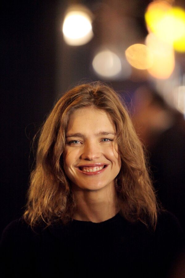 Natalia Vodiánova, la cenicienta rusa que deslumbra al mundo - Sputnik Mundo