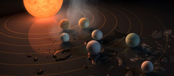 Художественное представление семи планет системы TRAPPIST-1 - Sputnik Mundo