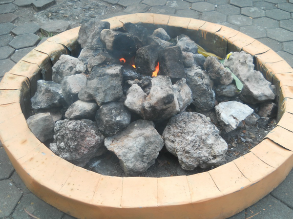 El fuego eterno natural de Mrapen - Sputnik Mundo