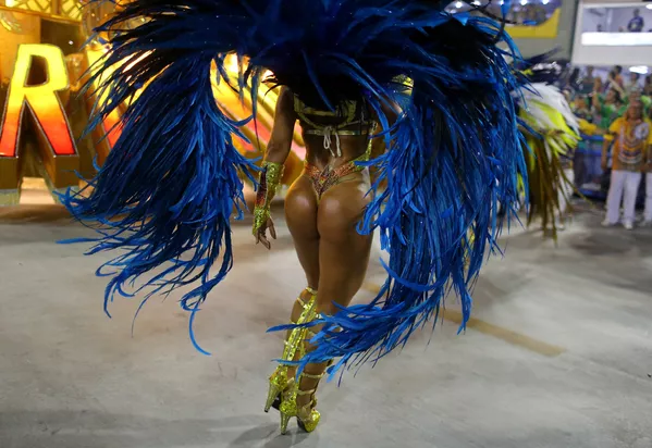 Los colores y el brillo en el carnaval de Río de Janeiro - Sputnik Mundo