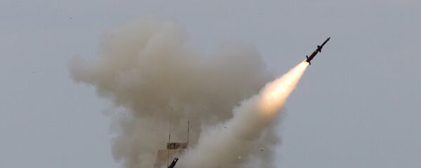 El sistema antiaéreo cañón-misil Pantsir (archivo) - Sputnik Mundo