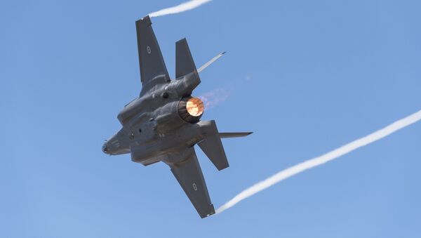 Un caza F-35 (archivo) - Sputnik Mundo