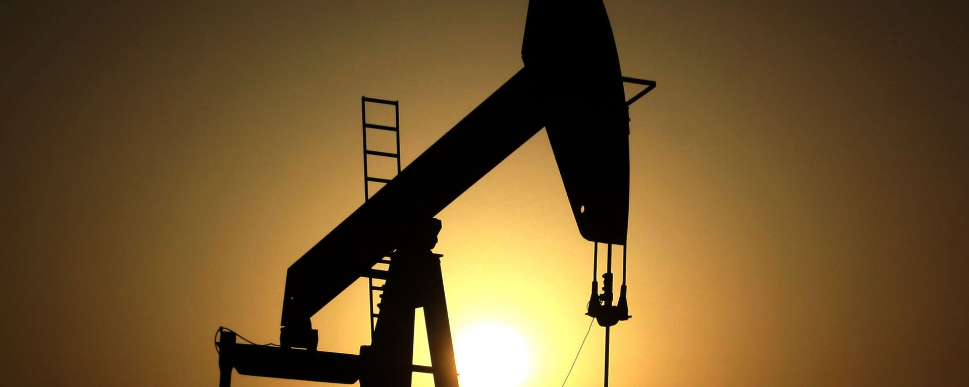 Extracción de petróleo Extracción de petróleo - Sputnik Mundo, 1920, 22.04.2021