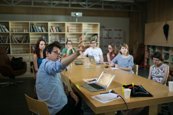 Gerente de desarrollo de negocios Gerente de desarrollo de negocios - Sputnik Mundo