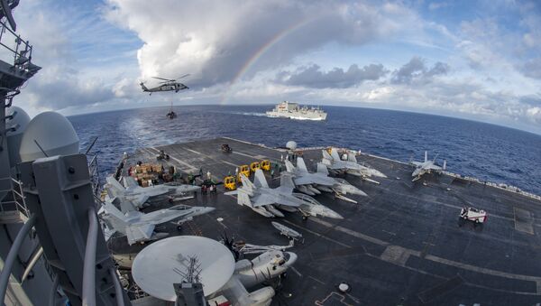 El portaviones USS Carl Vinson - Sputnik Mundo