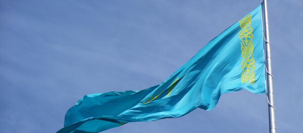 Bandera de Kazajistán - Sputnik Mundo